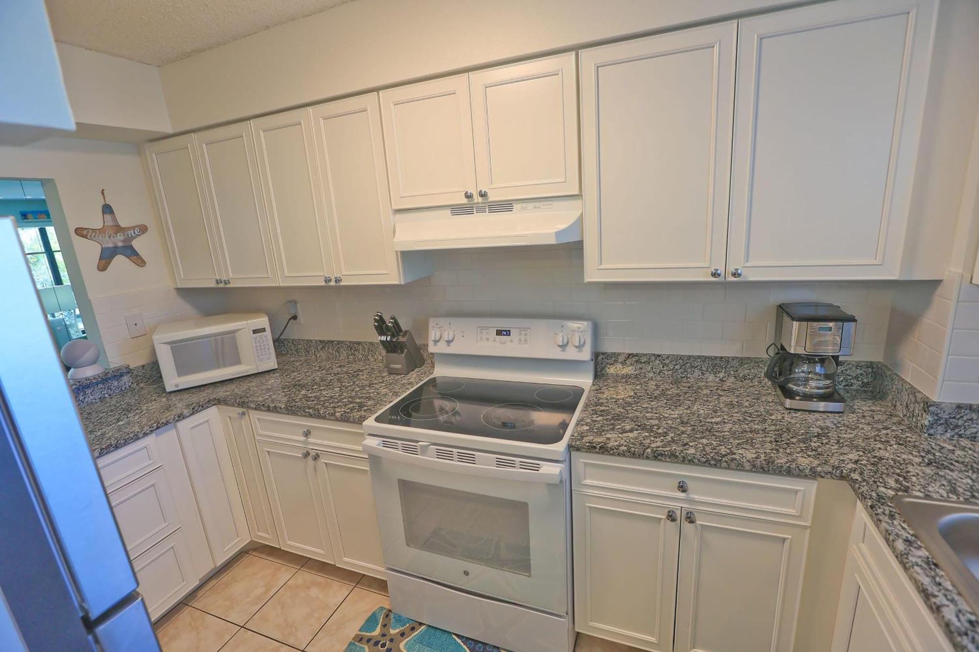 Updated Condo With Pool, Walk To Crescent Beach & Restaurants! Sarasota megye Kültér fotó